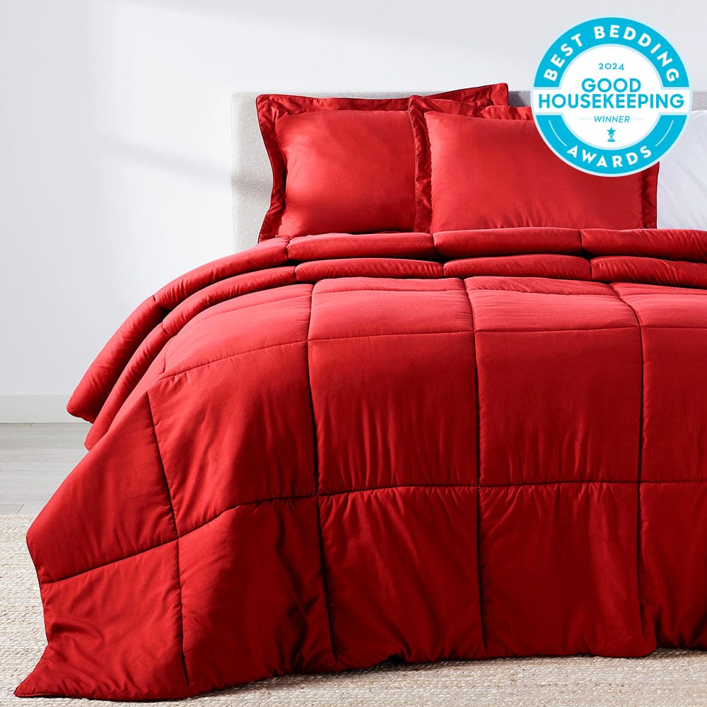 Red fuzzy comforter online