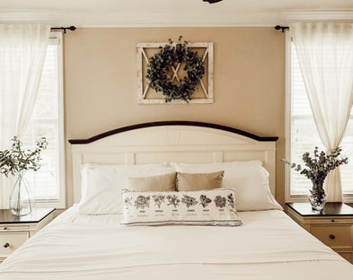 A cozy bedroom featuring Classic White PeachSkinSheets.