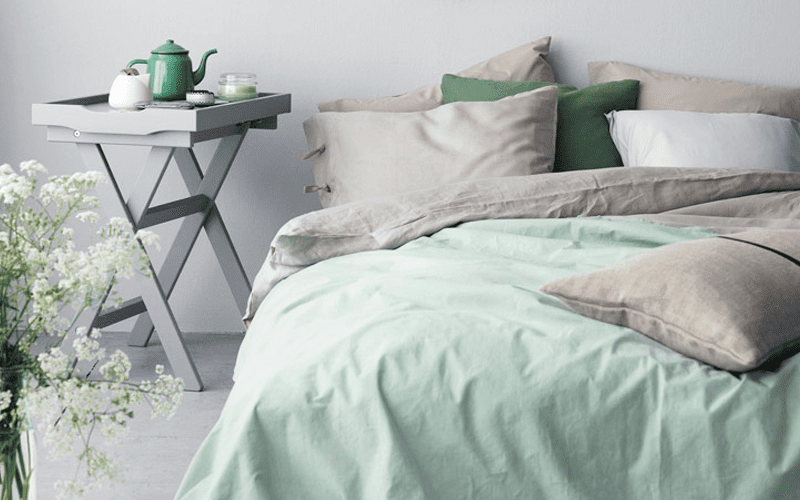 Decorating with Mint Julep