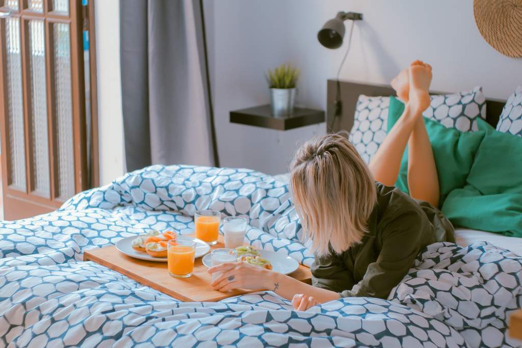 Chic Dorm Room Bedding for Your Graduate