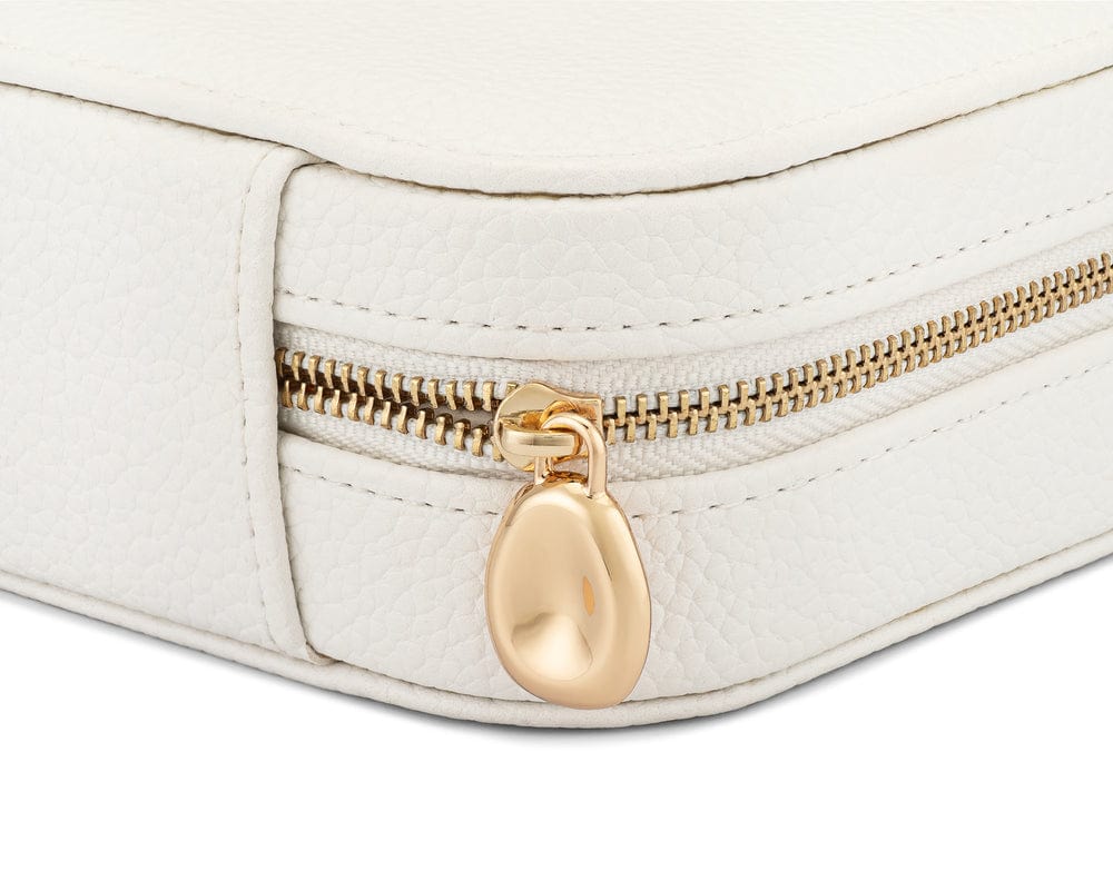 Pretty As A Peach Travel Jewelry Case