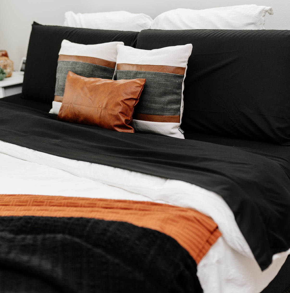 Midnight Black Sheet Set