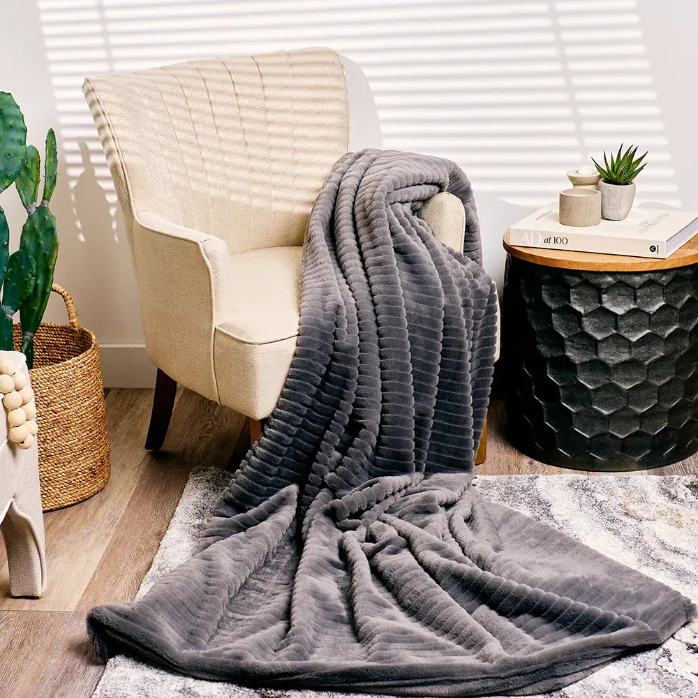 PeachSkinSheets X PeachyMink™ Oversized Throw Blanket - PRESALE EVENT